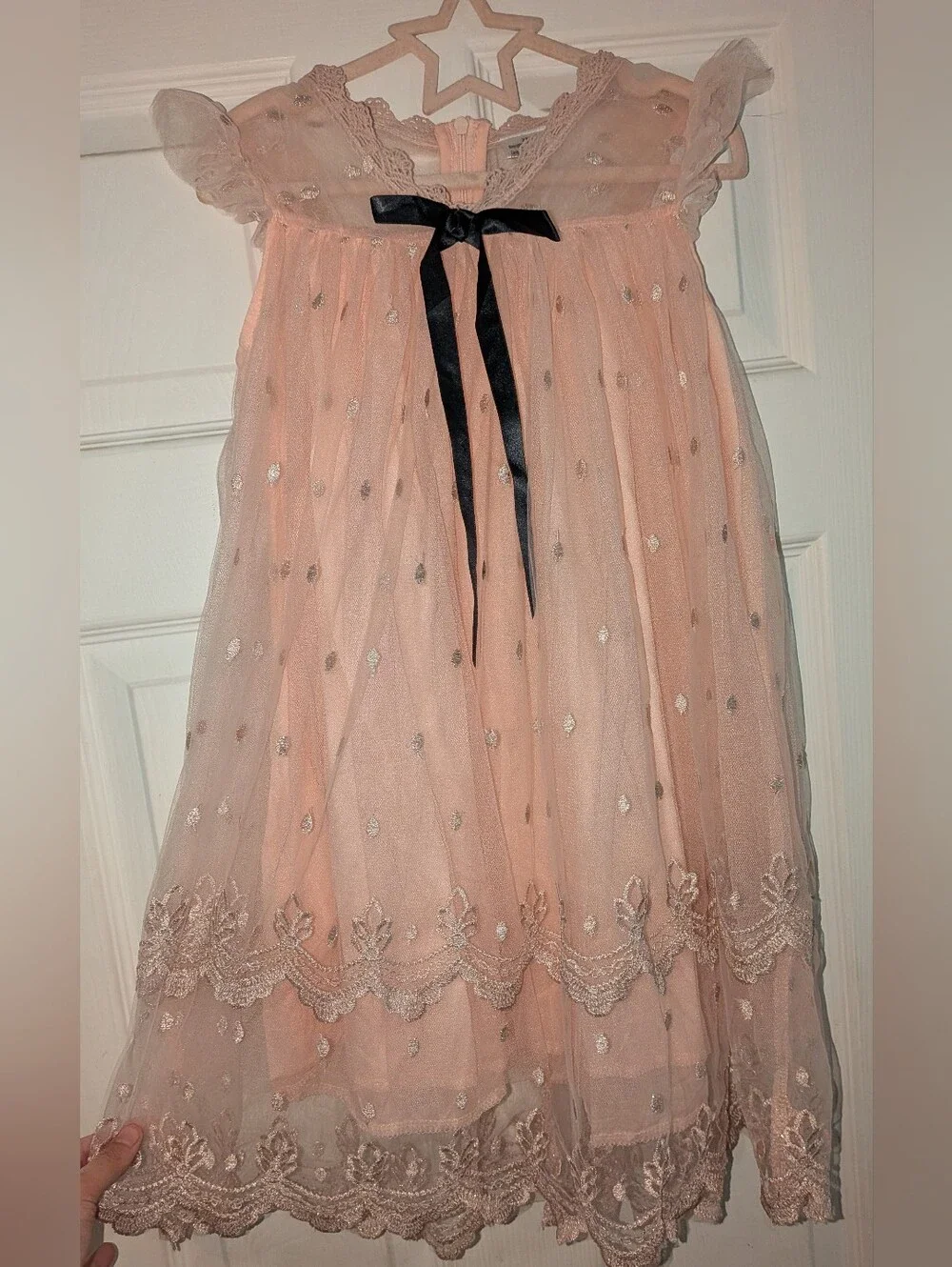 Girls Peach Embellished Tulle A-Line Dress with Black Bow. Size 2xl ( 6/7)